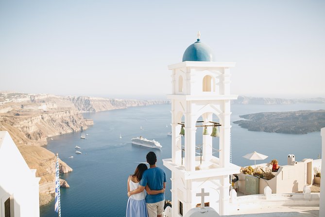 Santorini Walking Tour With a Personal Photographer - Exclusive Locations