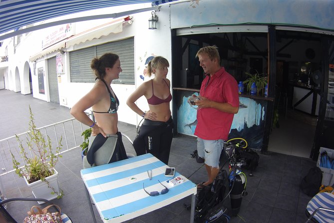 Scuba Diving Beginners Session in Costa Adeje - Customer Reviews and Ratings