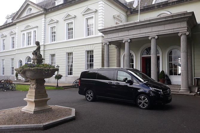 Shannon Airport To Lough Rynn Castle Estate Private Chauffeur Transfer - Private Chauffeur Service Advantages