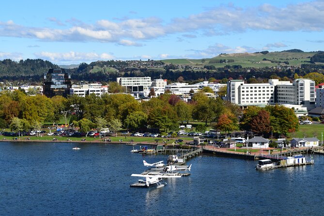 Short Rotorua Scenic Helicopter Flight and Walking Tour - Briefing on Weight Restrictions