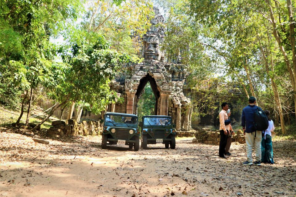 Siem Reap: Angkor Wat Temples Private Guided Tour by Jeep - Customer Reviews