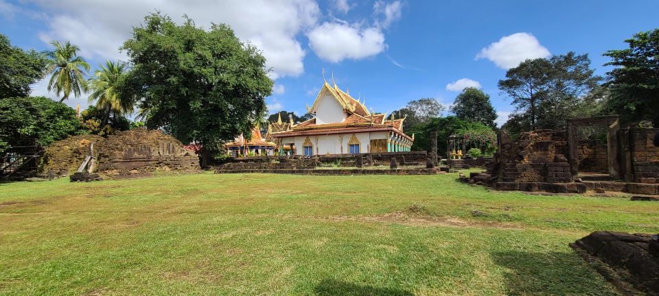 Siem Reap: Banteay Srey and Roluos Temples Day Tour - Logistics