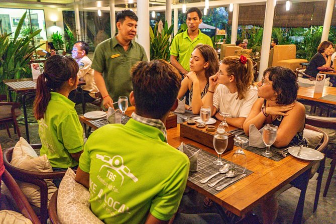 Siem Reap Evening Foodie Vespa Tour - Host Interaction