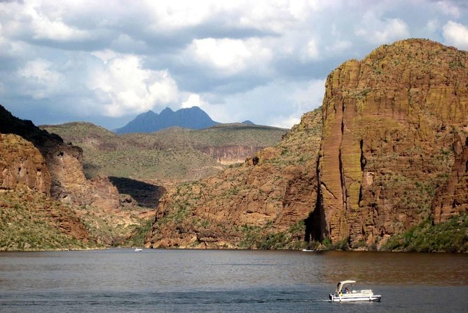 Small Group Apache Trail Day Tour With Dolly Steamboat From Phoenix - Customer Reviews and Feedback