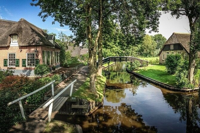 Small-Group Tour to Windmills & Giethoorn With Mercedes Van - Provider Details