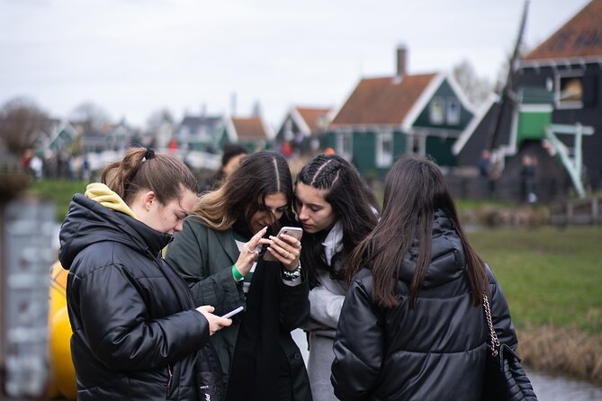 Smartwalk Zaanse Schans Walking Tour With Your Smartphone - Common questions