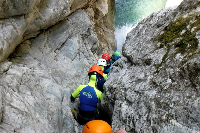 Sports Canyoning of Écouges Bas in Vercors - Grenoble - Common questions