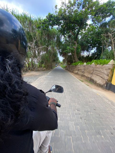Sri Lanka/Bentota: Motorbike Sightseeing Tours - Focus on Sigiriya Sightseeing