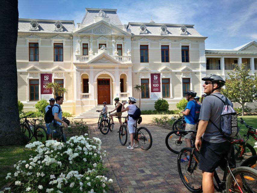 Stellenbosch: Historical Bike Tour & Wine Tasting - Tour Guides Rating