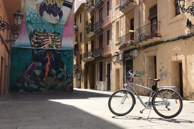 Street Art Private Bike Tour - Background