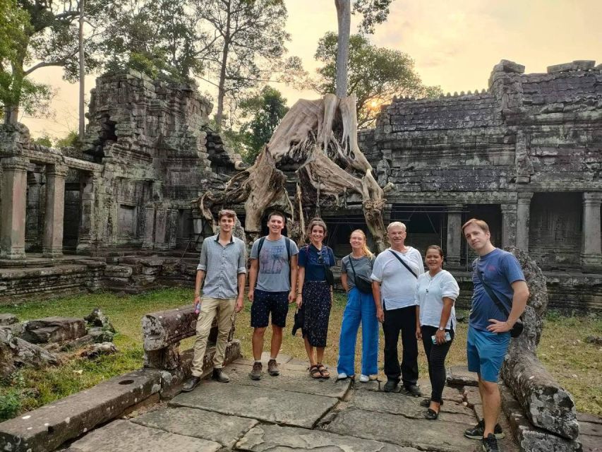 Sunset Small Groups With Massive Temples & Guide Tour - Location Details