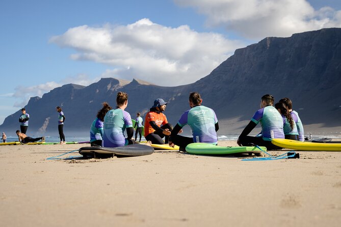 Surf Lesson for Beginners in Famara: Introduction in Surfing - Reviews and Pricing