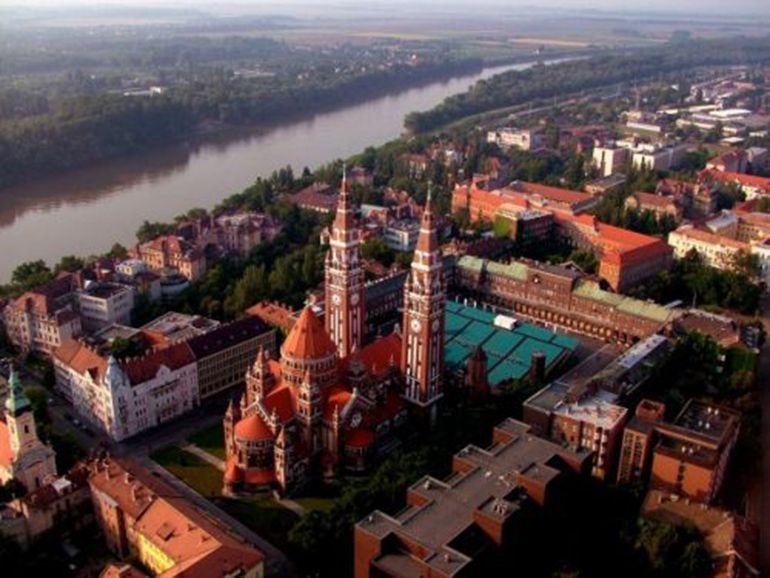 Szeged Full-Day Private Sightseeing Tour From Budapest - Common questions