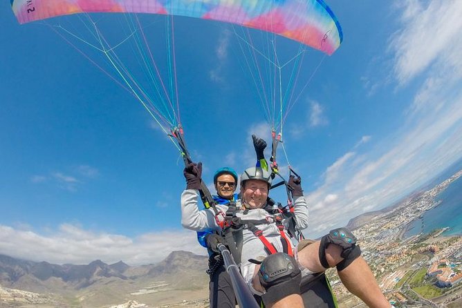 Tandem Paragliding Flight in South Tenerife - Host Responses and Gratitude