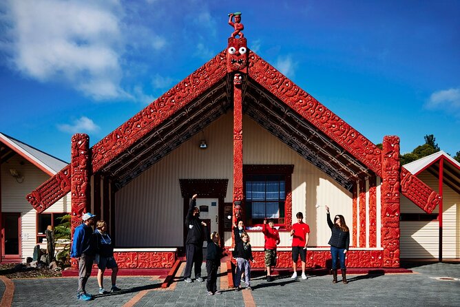 Tauranga Shore Excursion: Rotorua Highlights - Customer Reviews and Experiences