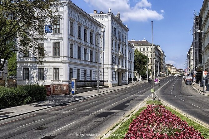 The Best of Vienna: Private Tour Including Schönbrunn Palace - Booking and Cancellation Policy