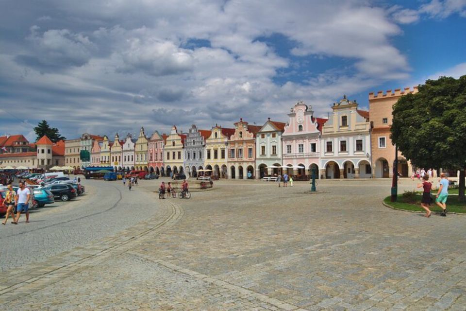 The Painted Ladies of Telč: A Self-Guided Audio Tour - Logistics Information