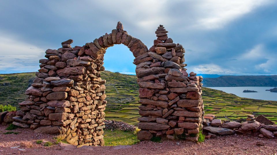 Title: Excursion to the Islands of Uros and Taquile - Inclusions