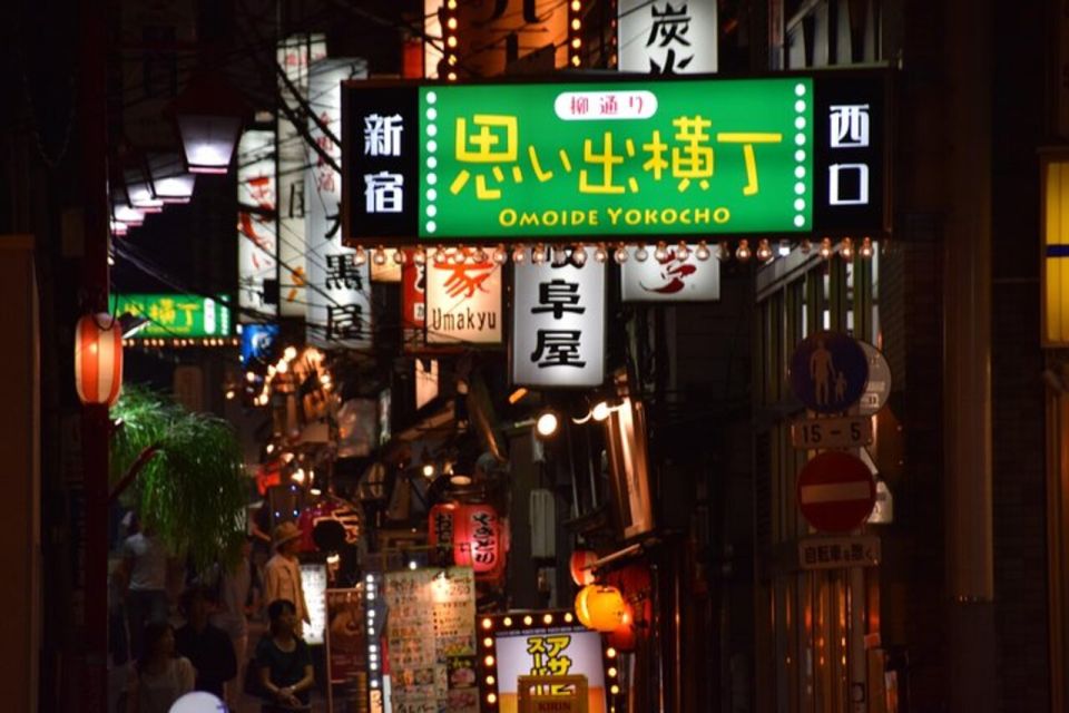 Tokyo: Shinjuku Izakaya and Golden Gai Bar Hopping Tour - Common questions