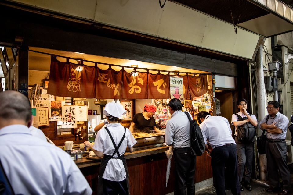 Tokyo's Upmarket District: Explore Ginza With a Local Guide - Cultural Exploration in Kabukiza Theater