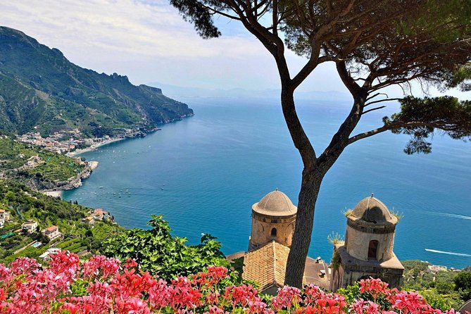 Tour of the Amalfi Coast for Small Groups With Lunch From Sorrento - Lunch Experience