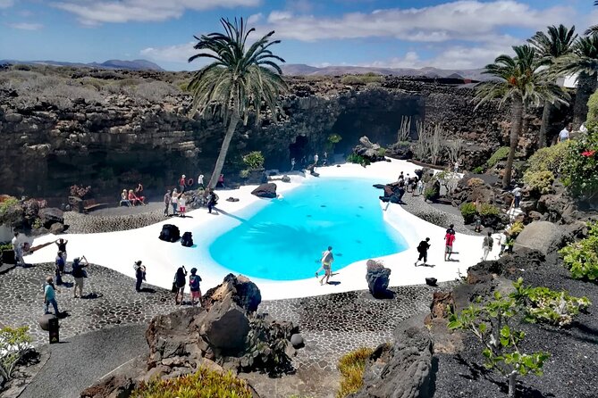 Tour to Timanfaya, Jameos Del Agua, Cueva De Los Verdes and Viewpoint From the Cliff - Pricing and Booking Information