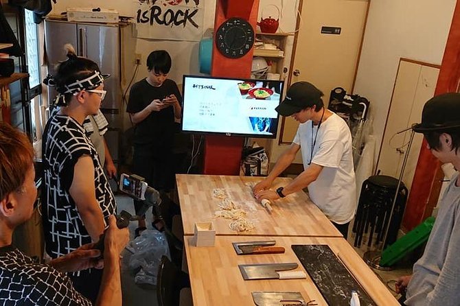 Traditional and Ordinary Japanese Udon Cooking Class in Asakusa, Tokyo [The Only Udon Artist in the - Comprehensive Udon Cooking Session