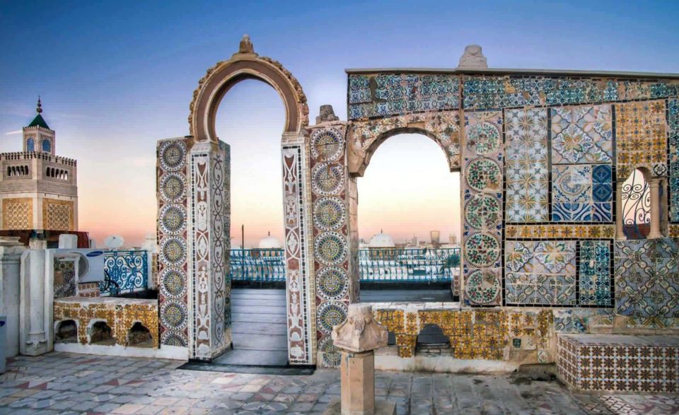 Tunis Port: Medina and City Tour for Cruise Ship Passengers - Meeting Point Directions