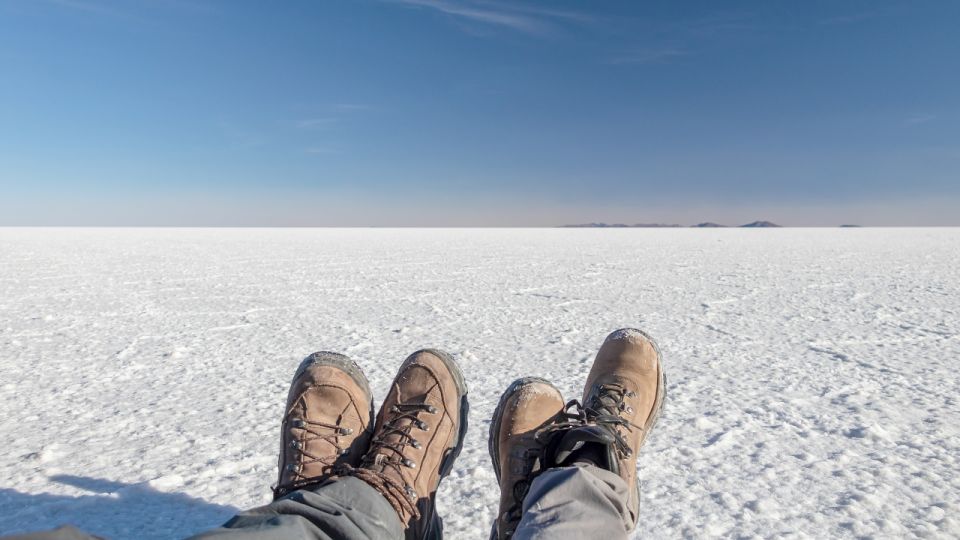 Uyuni Salt Flats 2-Day Private Tour With Tunupa Volcano - Tour Experience and Comfort