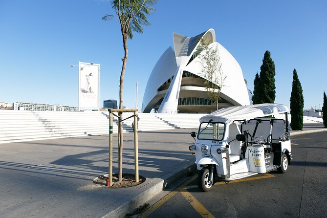 Valencia Complete Tour by Tuk Tuk - Pickup Information