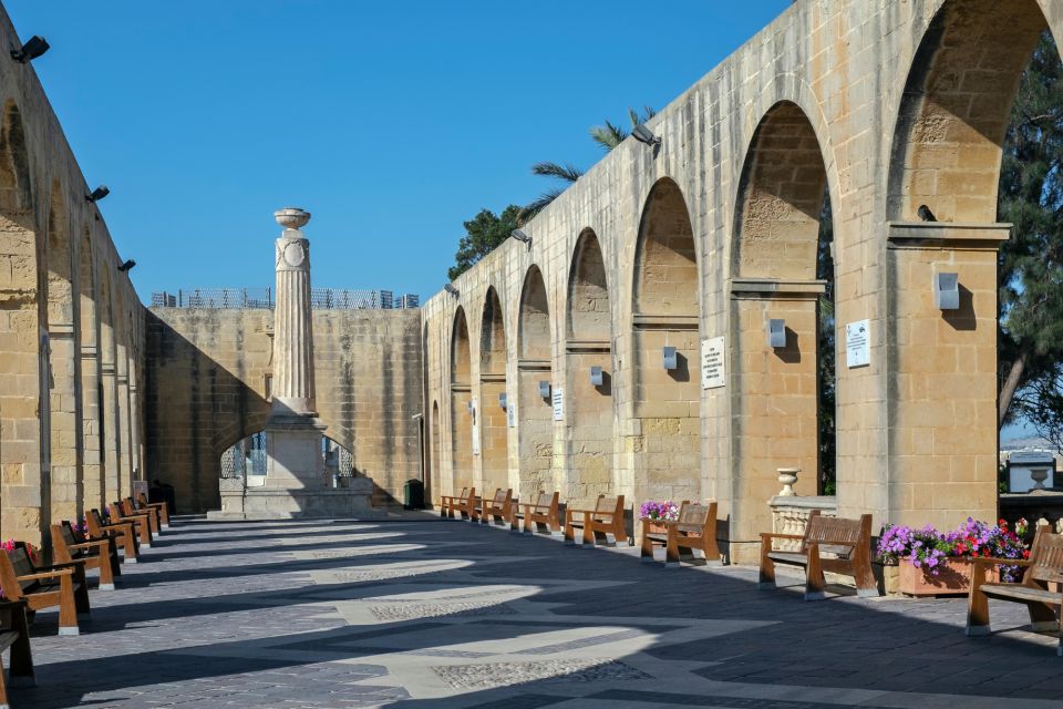 Valletta: First Discovery Walk and Reading Walking Tour - Booking and Additional Information