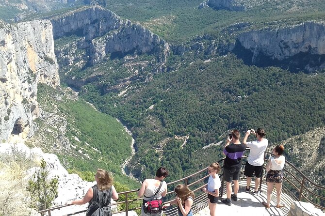 Verdon Gorge and Moustiers-Sainte-Marie Private Trip From Nice - Scenic Stops and Sightseeing