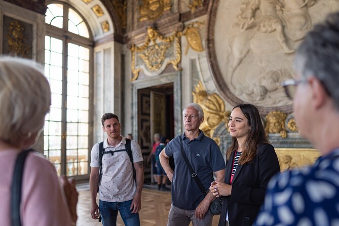 Versailles Full-Day Saver Tour: Palace, Gardens, and Estate of Marie Antoinette - Host Responses and Experience