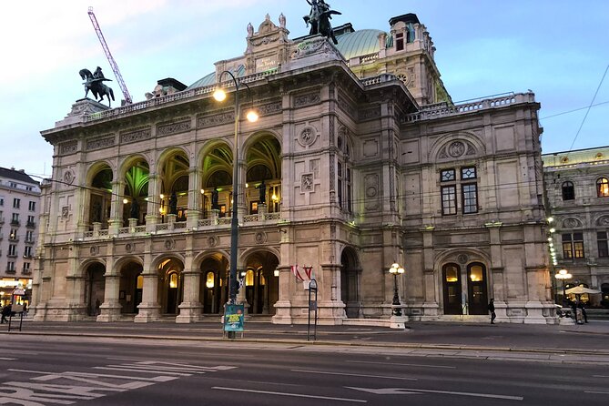 Vienna Self-Guided Walking Tour and Scavenger Hunt - Scavenger Hunt Challenges and Format