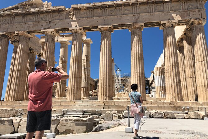 Visit of the Acropolis With an Official Guide in Spanish - Traveler Photos Availability