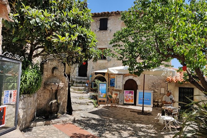 Visit of the Medieval Village of Èze - Shopping Opportunities