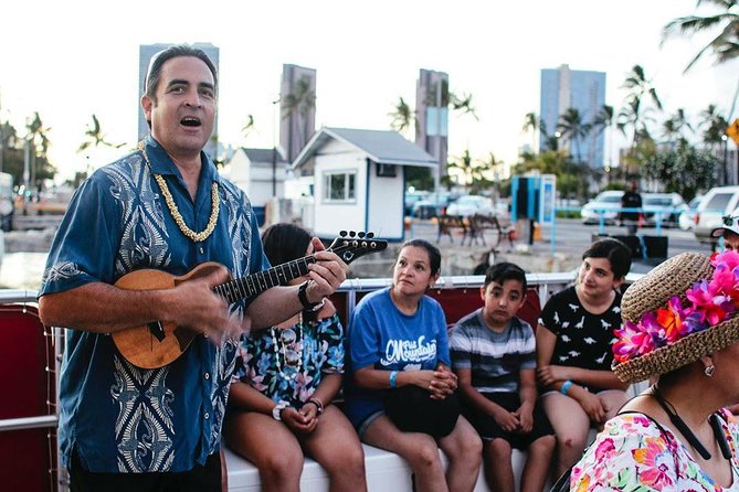 Waikiki Beach Glass Bottom Boat Cruise - Marine Life Sightings and Activities