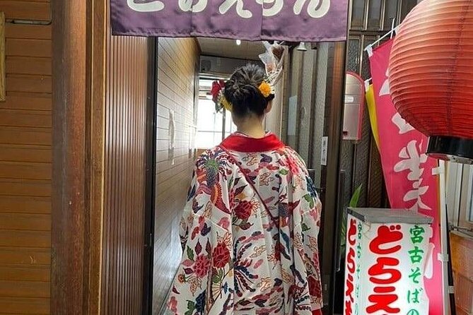 Walking Around the Town With Kimono You Can Choose Your Favorite Kimono From [Okinawa Traditional Co - Exploring the Town in Kimono