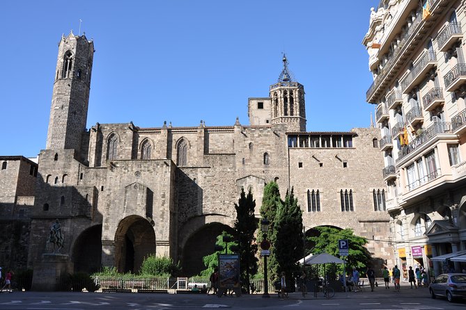 Walking Tour of the Gothic Quarter of Barcelona Cathedral - Common questions