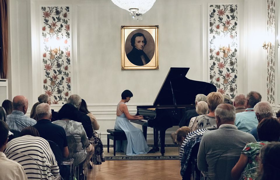 Warsaw: Chopin Concert Ticket With Glass of Champagne - Review Summary