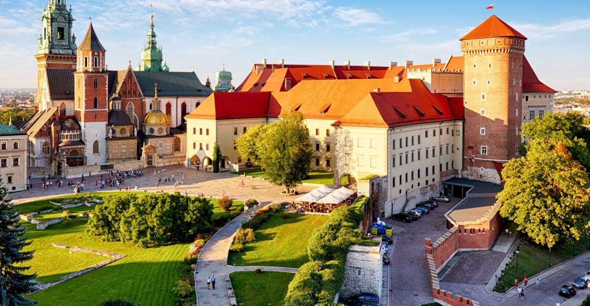 Wawel Castle & Cathedral Skip the Line Small Group Tour - Selecting Participants and Dates