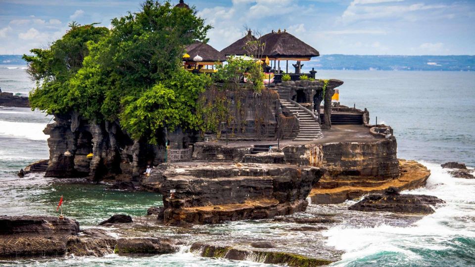 West Bali: Jatiluwih Rice Terrace and Tanah Lot Sunset Tour - Customer Reviews