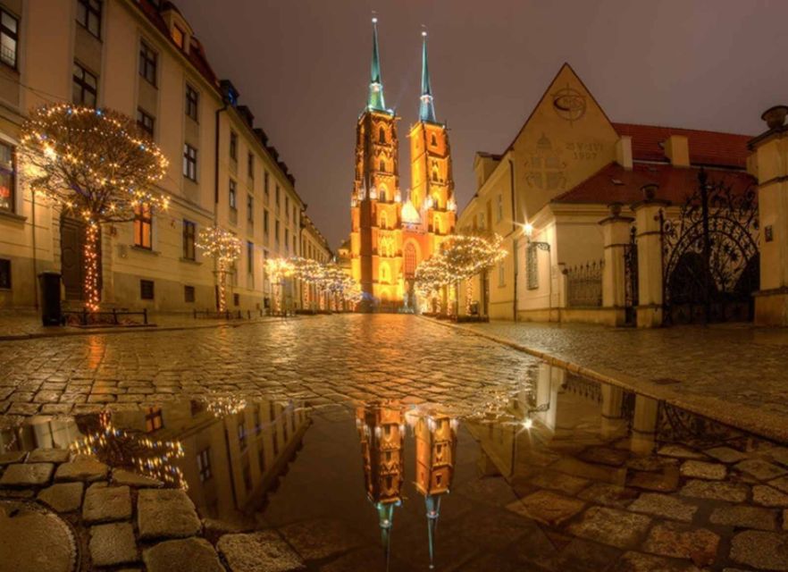 Wroclaw: 2-Hour Mysterious Walking Night Tour - Customer Satisfaction and Reviews