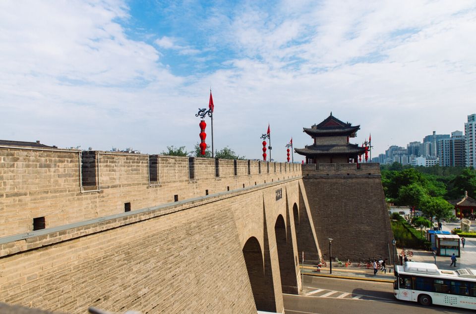 Xi'an City Wall Private Guided Tour With Cycling Option - Reservation and Reviews