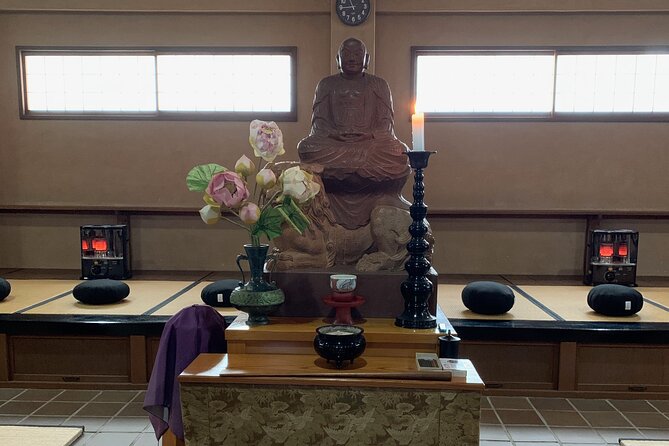 Zen Meditation and Higashiyama Temples Walking Tour - Capturing Scenic Views