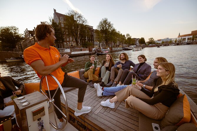 1-Hour Canal Cruise in the Evening - Charming Evening Cruise