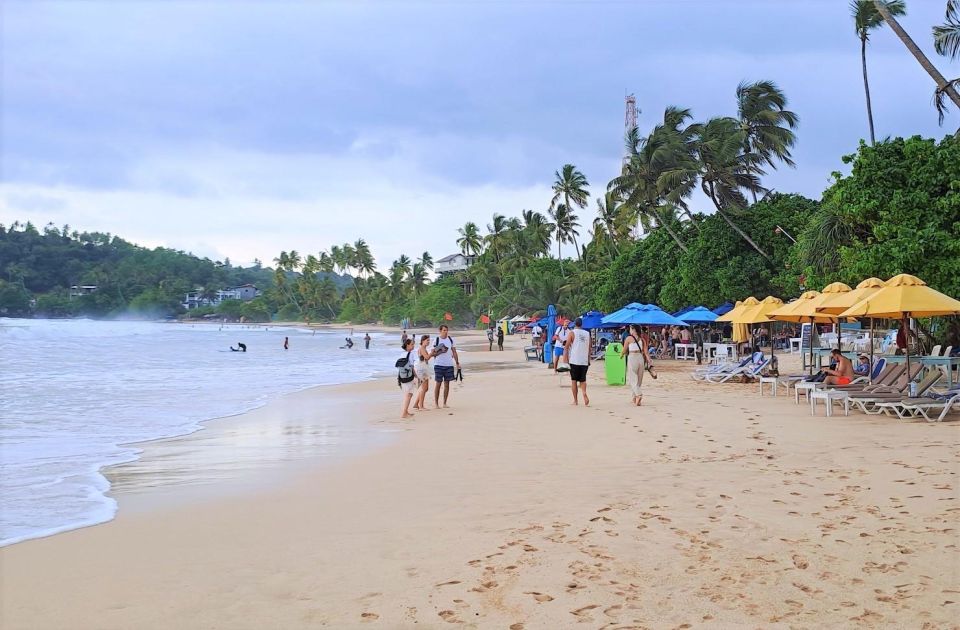 14 Days Tour Package Sri Lanka - Day 08: Relaxing at Unawatuna Beach