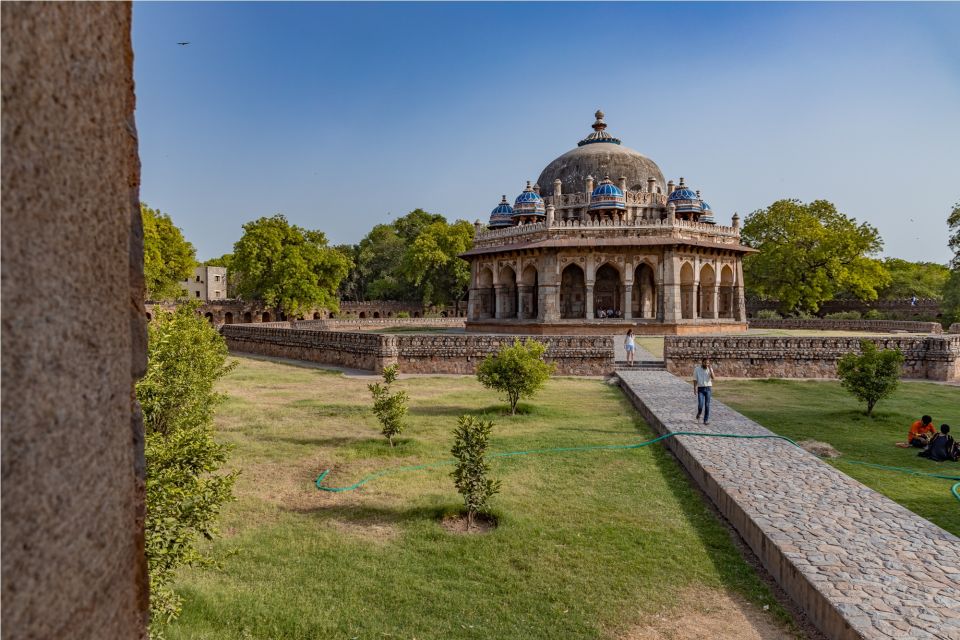 2 Days Private Tour of Heritage Delhi With New & Old Delhi - Group Size and Safety Measures