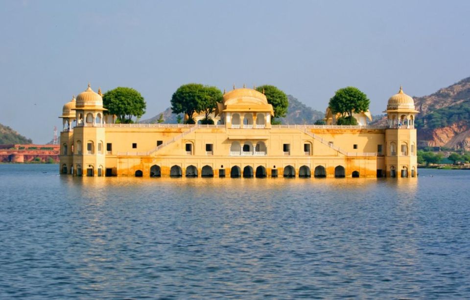 3-days Golden Triangle Tour by Car (Delhi-Agra-Jaipur) - Location & Activities