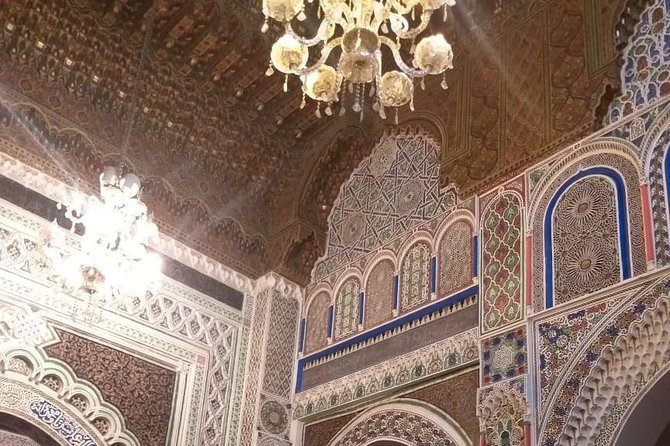 A Unique Experience In Fes With A Guide And A Driver (Full Day) - Transportation Details